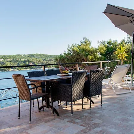 بيت للعطل Captain's View House *